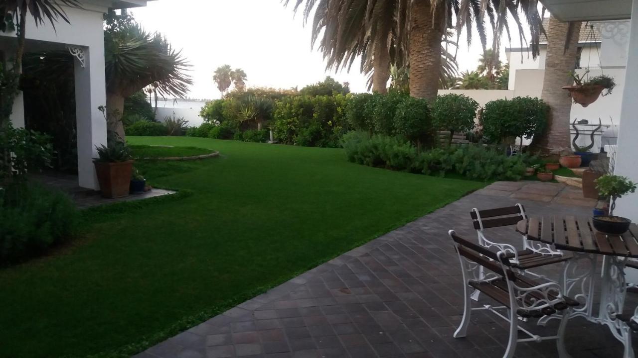 Haus Schaaf B&B Walvis Bay Esterno foto