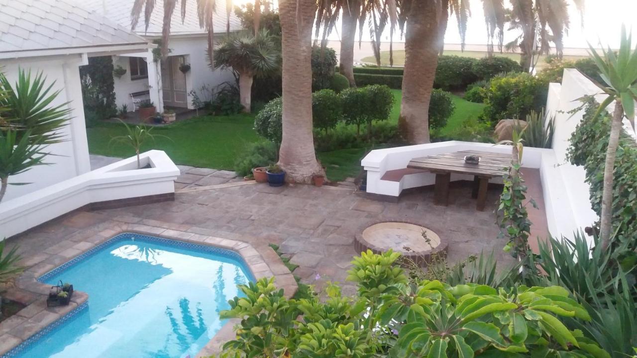 Haus Schaaf B&B Walvis Bay Esterno foto